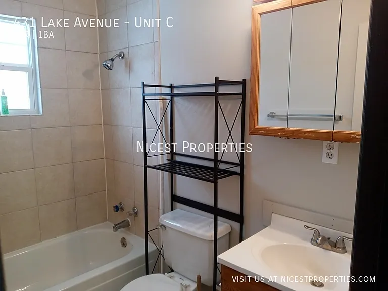 431 Lake Ave #C — Photo 10