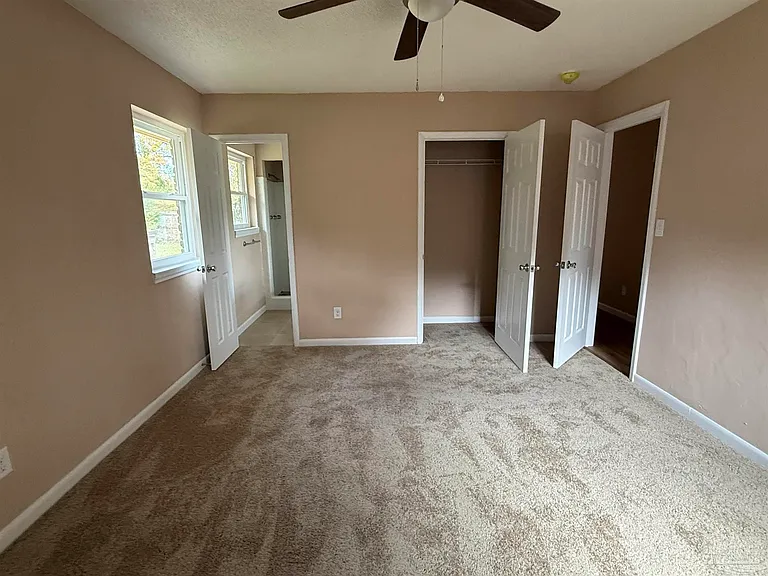 7845 Le Jeune Dr — Photo 20