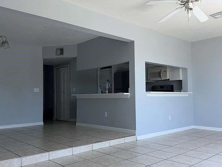 226 Orchid Dr — Photo 8