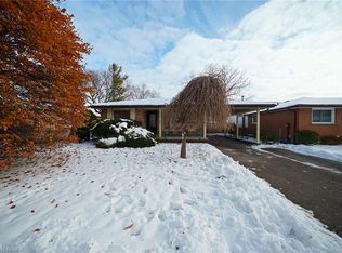 5 Burdock Blvd, Brantford, ON N3R 6B5