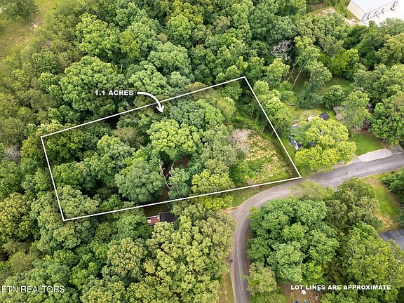 3rd image of 800 Lake Forest Dr Lot 12R