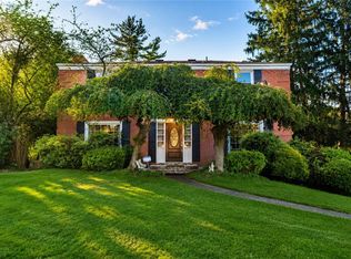 3200 Nottingham Dr, Pittsburgh, PA 15235