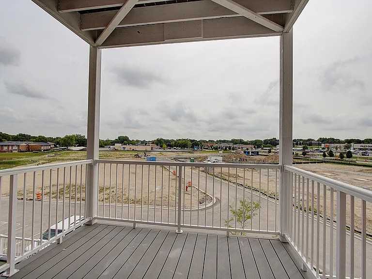 The View at Towne Center — Photo 96