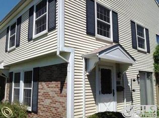 2670 Fenwick Ct, Ann Arbor, MI 48104