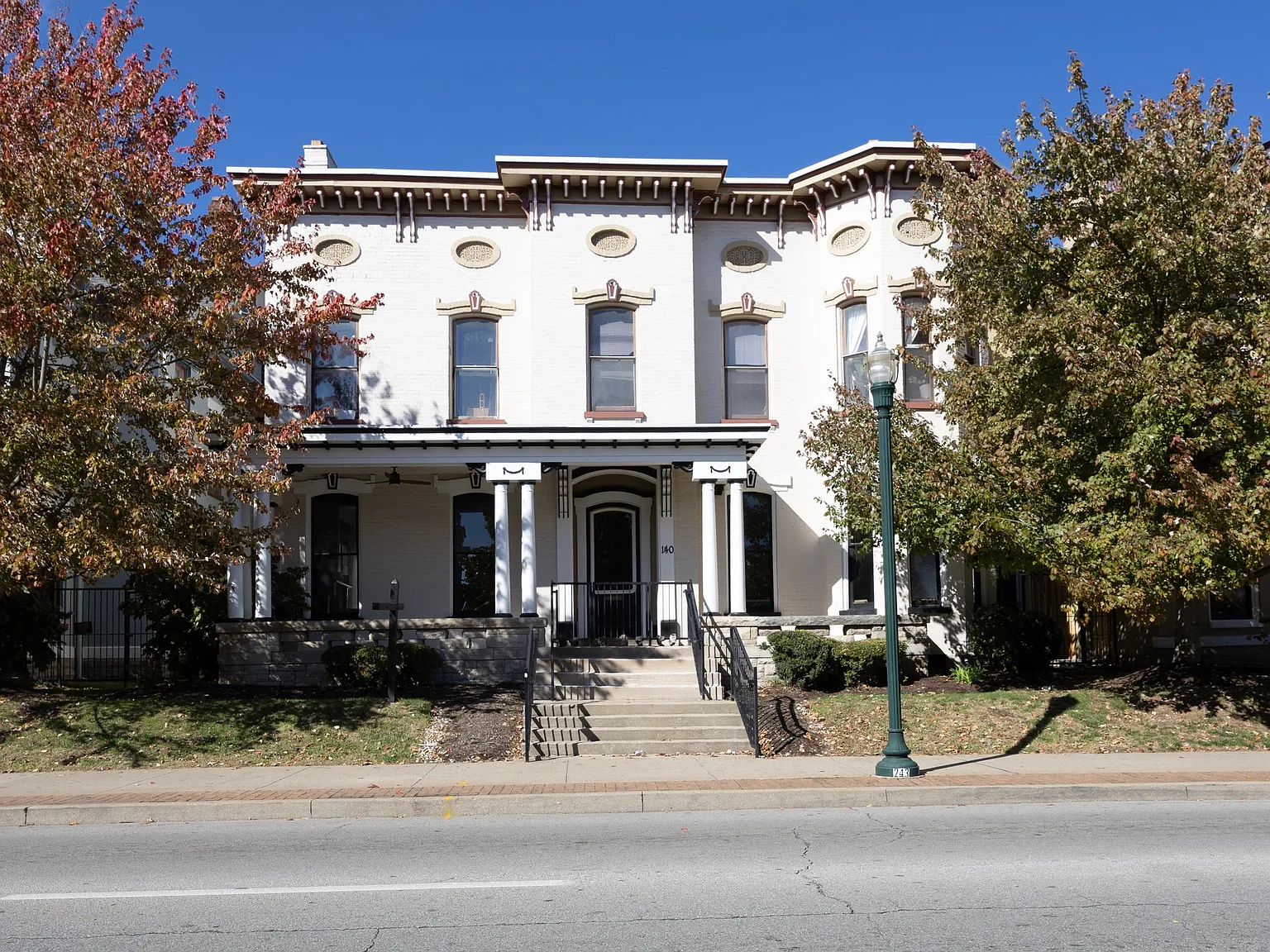 275 S Limestone St — Photo 3