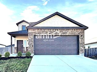 747 Red Barn Bnd, New Braunfels, TX 78130