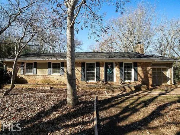 370 Valleybrook Dr, Athens, GA 30606