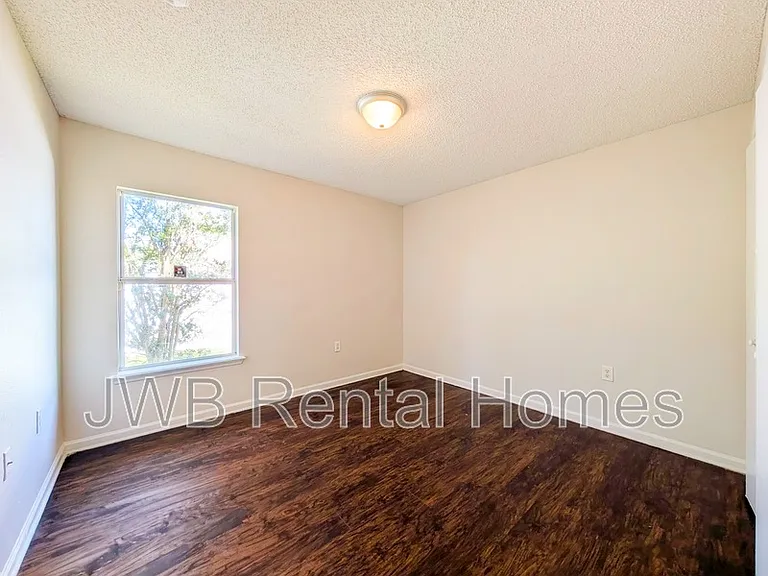 11646 Carson Lake Dr — Photo 8