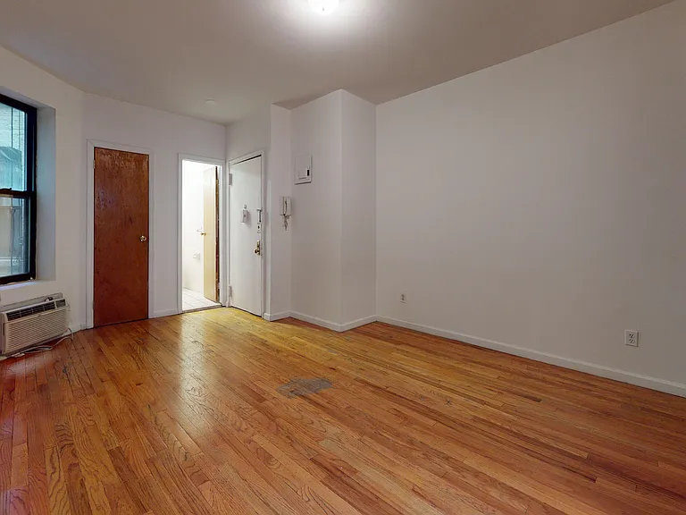 337 E 90th St #3B — Photo 3