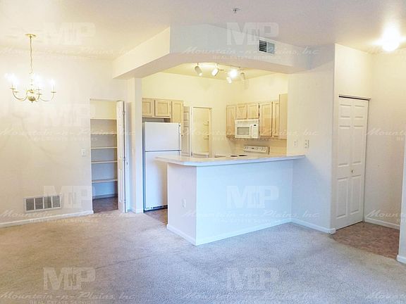 3rd image of 4545 Wheaton Dr Unit E260