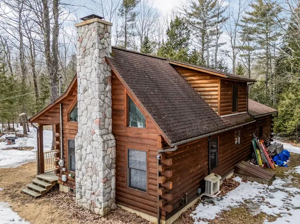 88 Wood Land Drive, West Gardiner, ME 04345