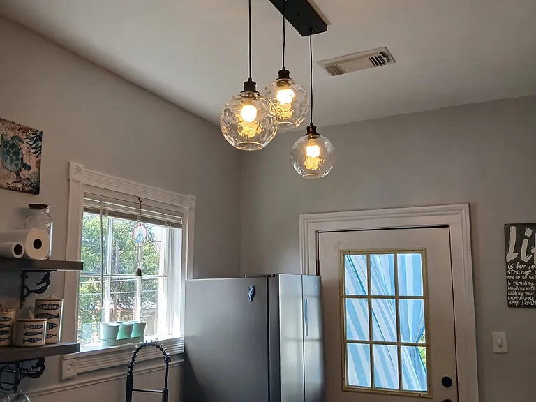 3409 Avenue L — Photo 30