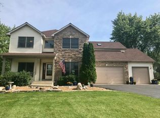 40334 N Sunset Ct, Antioch, IL 60002