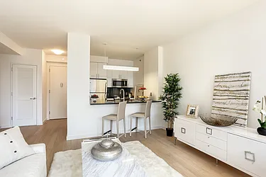 Rented by Red Apple Group