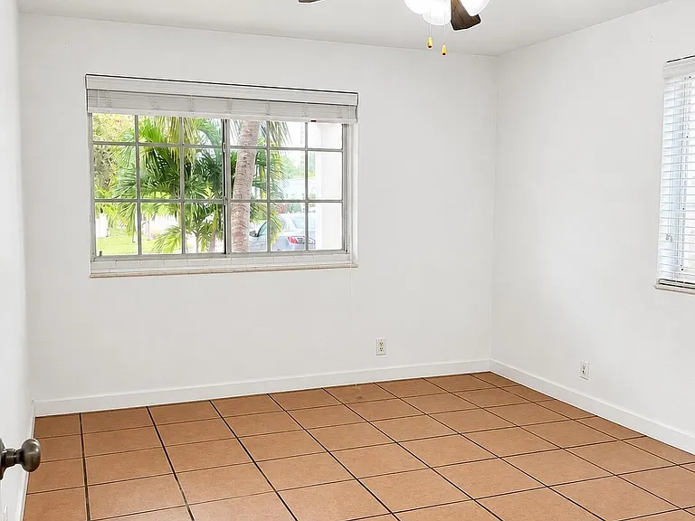3115 Park Ave #3 — Photo 14