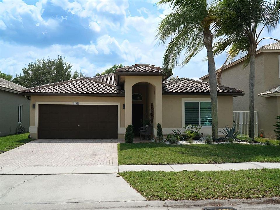 1st image of 17030 NW 19th Ct