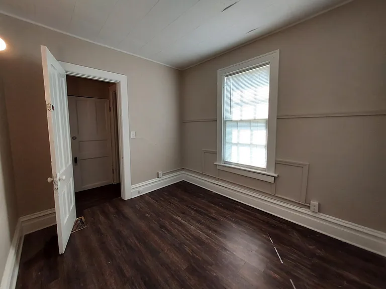 103 NE Roanoke Ave #2 — Photo 7