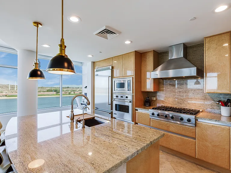 Chef's Kitchen
