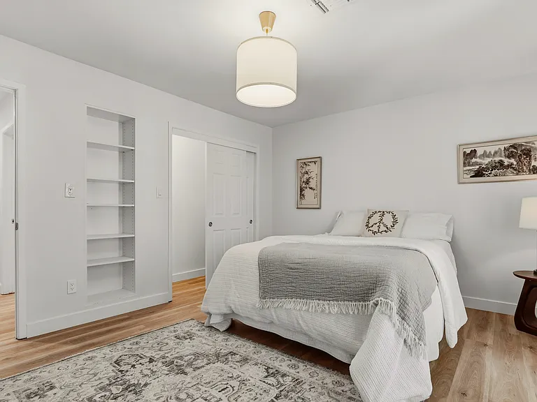 #GuardianRealty 3007 La Mesa Dr 1 story mid-centry modern henderson rental home luxury bedroom 3a_07102026