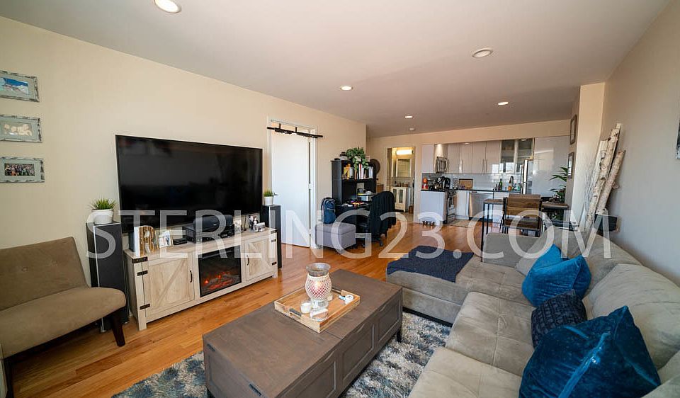 1st image of 23-15 Astoria Blvd #1G
