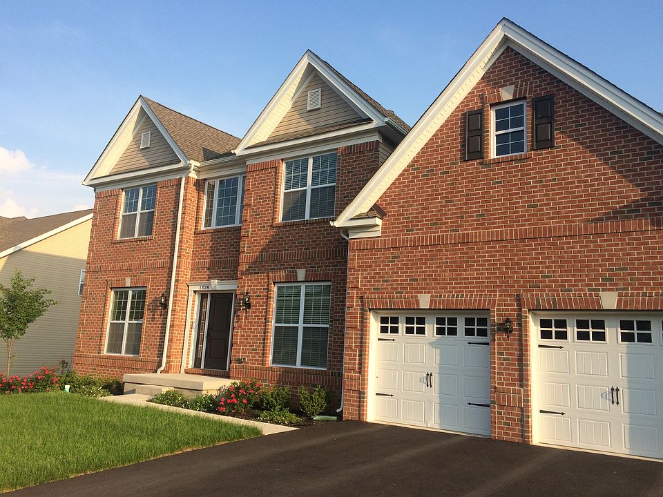 2nd image of 1328 Memorial Dr