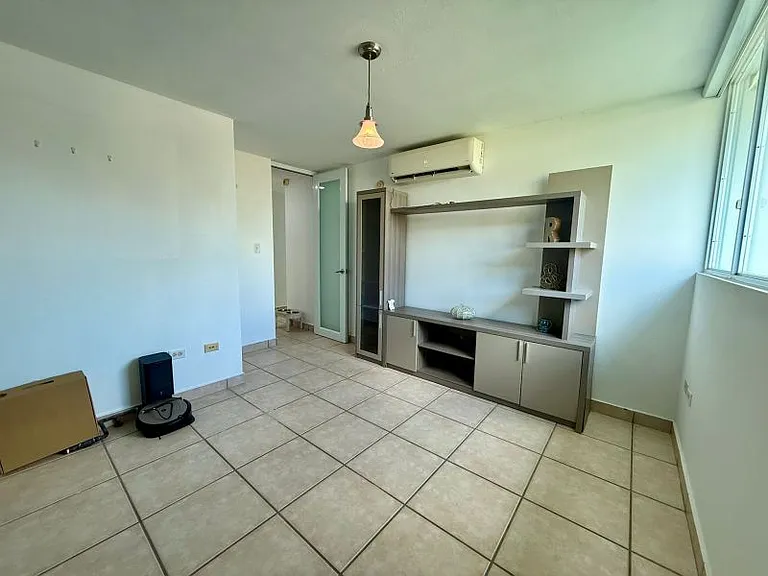 88 Calle Menta Urb Ciudad Gdn — Photo 9