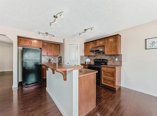 273 W Silverado Plains Close SW, Calgary, AB T2X0G6