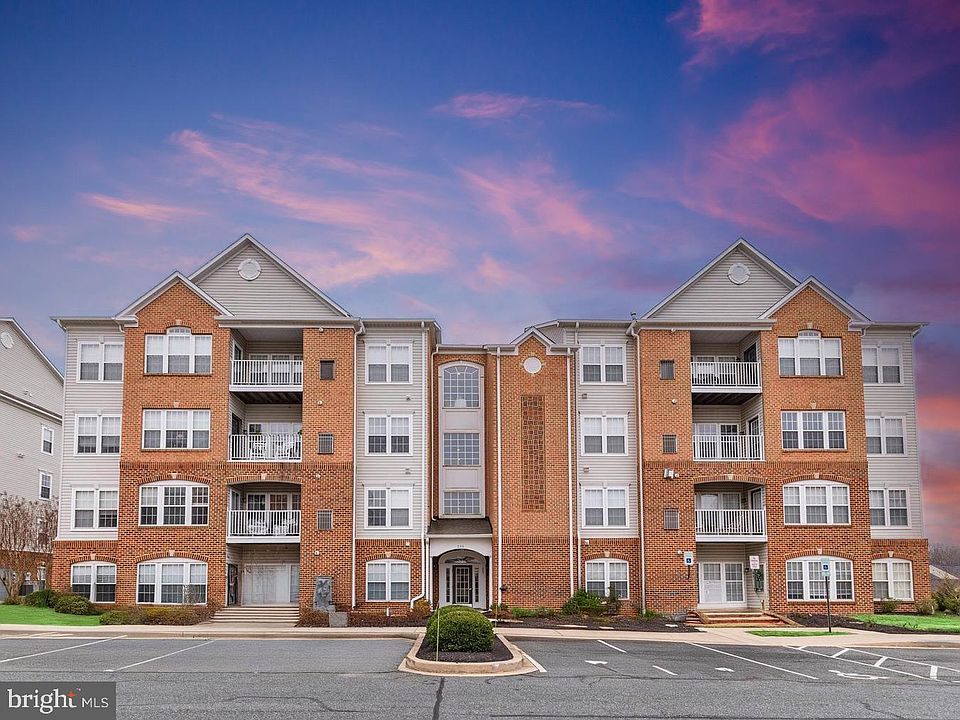 1st image of 205 Secretariat Dr Unit L