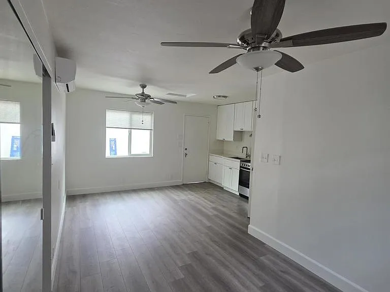 5928 Estelle St #1 — Photo 3