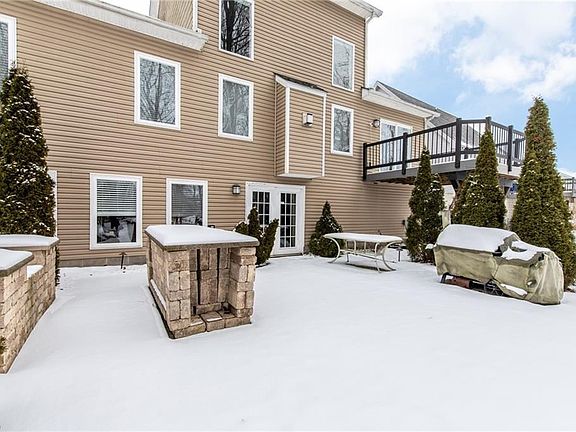 4th image of 15148 Woodsong Dr