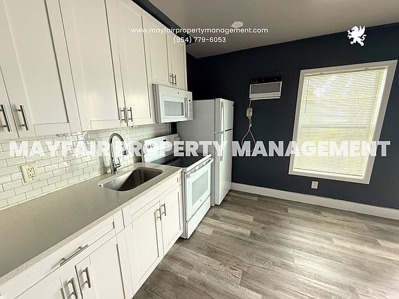 4th image of 2724 NW 6th Ct #4
