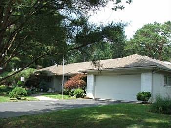 2nd image of 4328 Brittany Rd