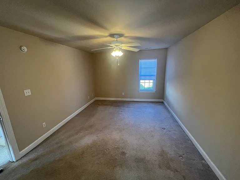 4000 Lucerne Ct #B — Photo 6