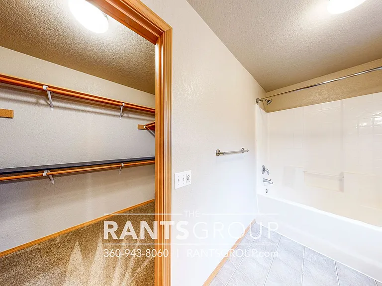 4612 Kapalea Way SE — Photo 35