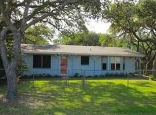 2137 6th St, Ingleside, TX 78362