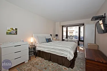 Rented by Plaza Real Estate Group