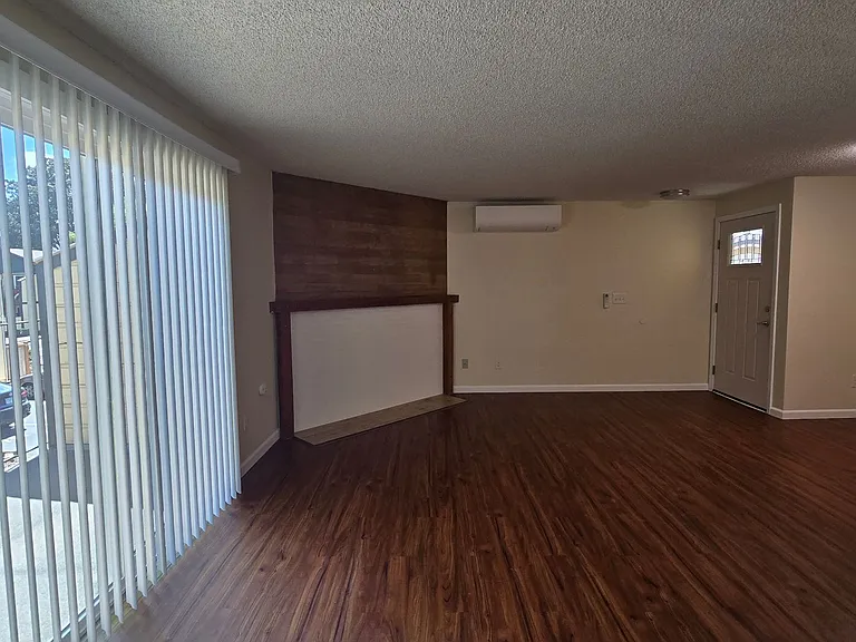 Whitman Park Apartments — Photo 13