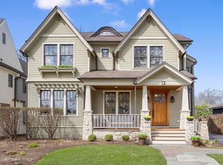 12 Woodstock Ave, Clarendon Hills, IL