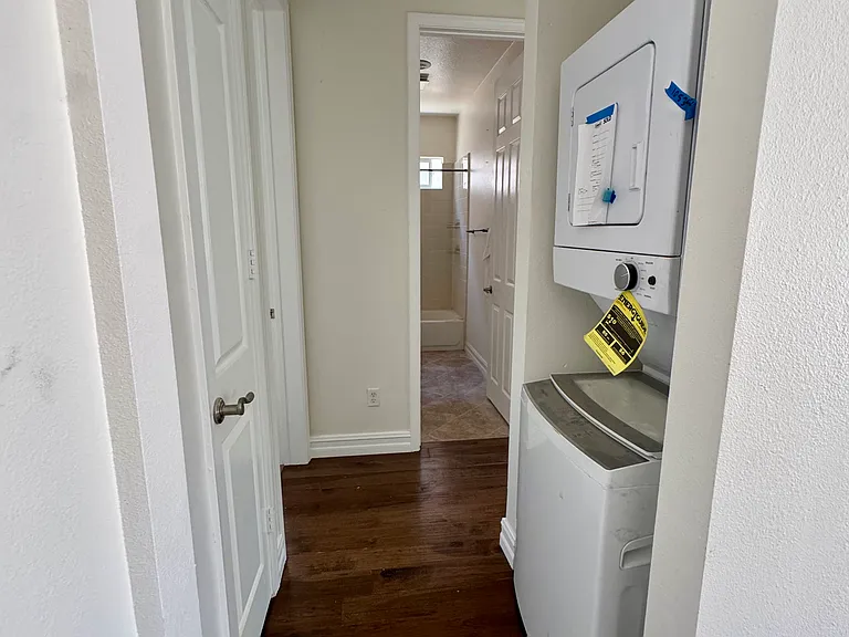 387 Town Forest Ct #2 — Photo 6