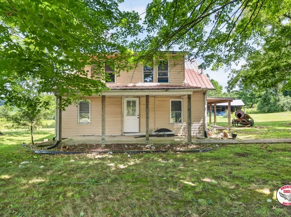 2969 Moodyville Rd, Byrdstown, TN 38549