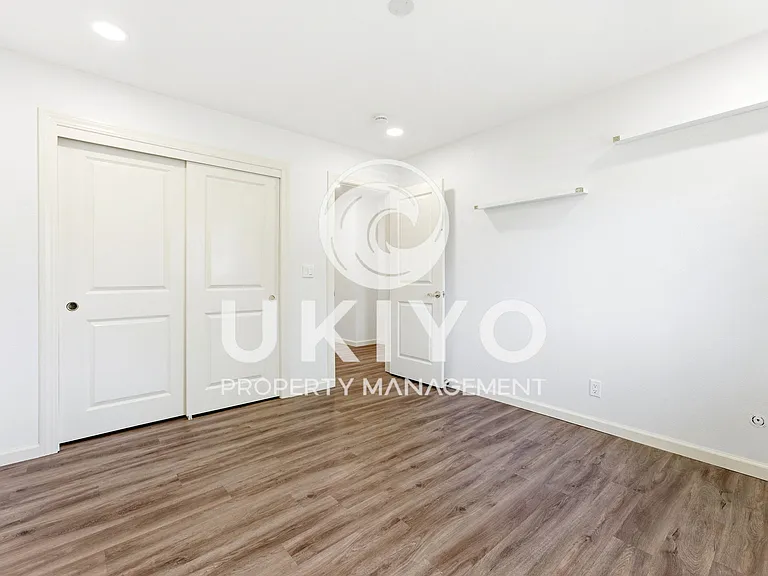 645 Keith Ct #1 — Photo 30