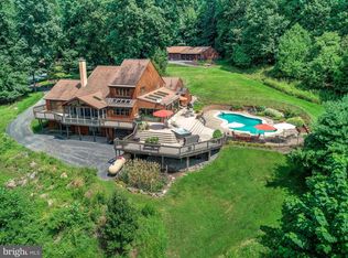 939 Cola Rd, Middletown, PA 17057