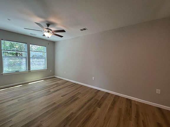 3rd image of 5739 Salvo St #B8