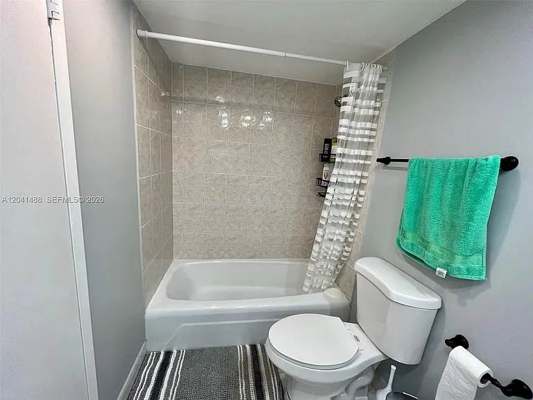 250 174th St #2301 — Photo 17