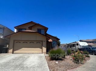 1440 Muir Pl, Rohnert Park, CA 94928