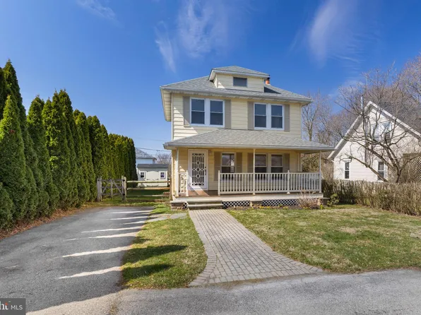 19 Belvedere Ave, Coatesville, PA 19320