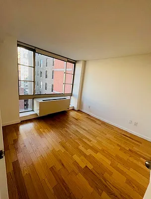 Rented by Lalezarian Properties | media 4