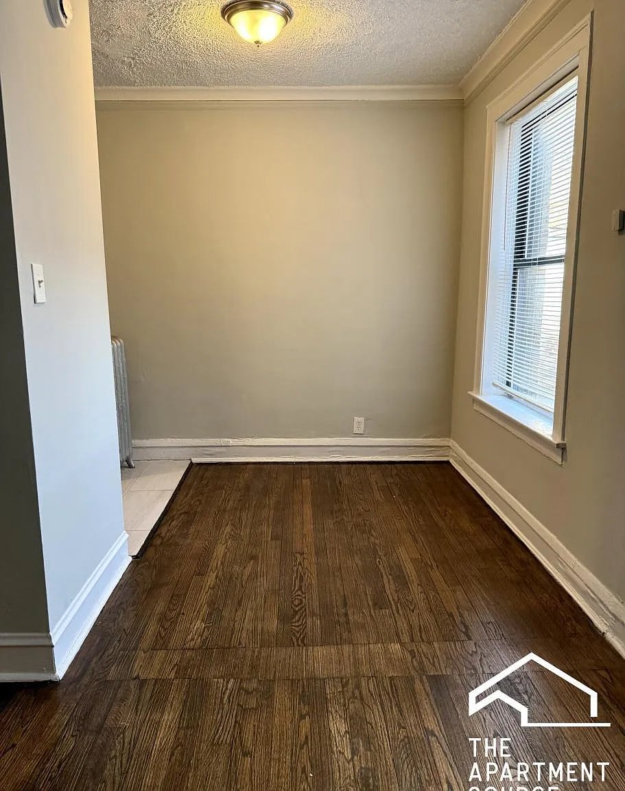 6959 South Paxton Avenue #1C — Photo 4