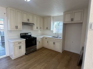 Geoliv Surfside Bungalows LLC, Pt Hueneme, CA 93041