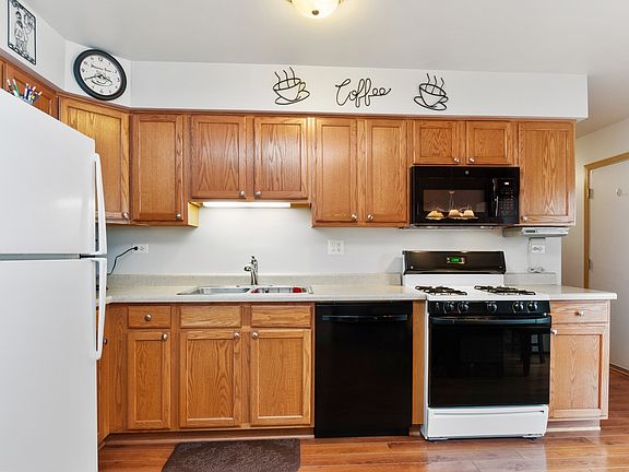 2nd image of 12410 Falcon Dr